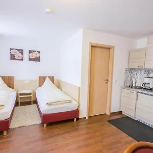  Apartment Zum Hopfenbauer